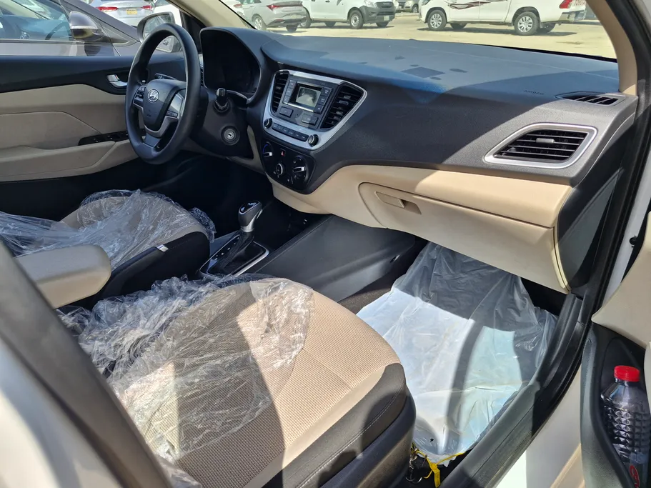 2022 Hyundai Accent Smart 