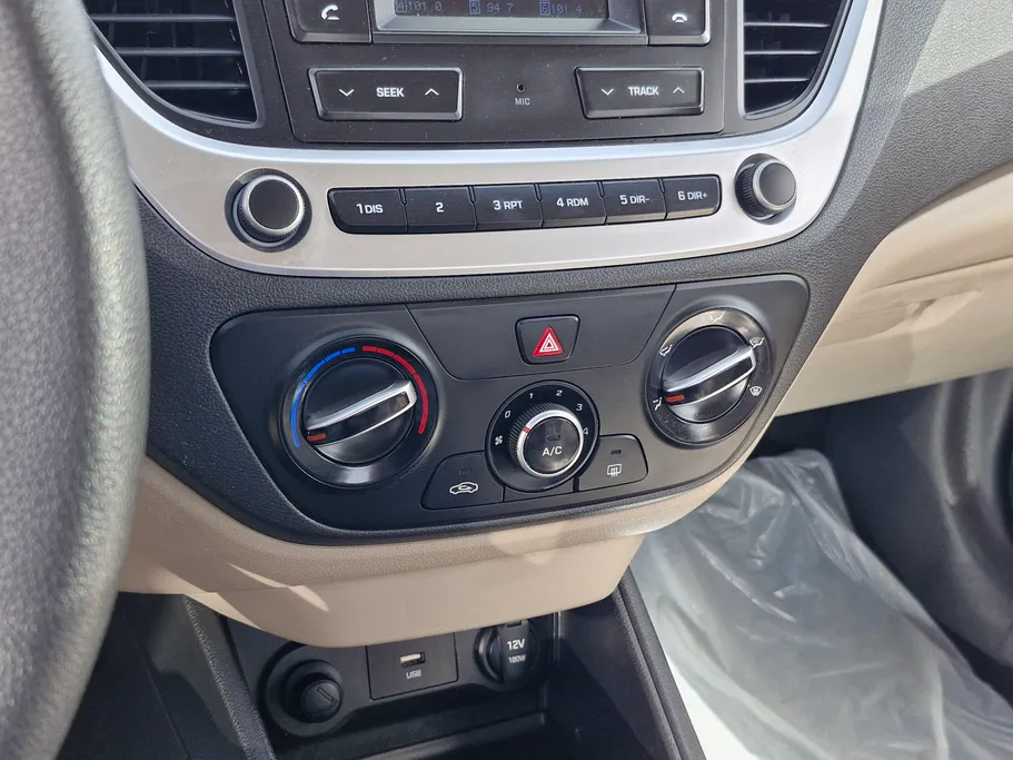 2022 Hyundai Accent Smart 