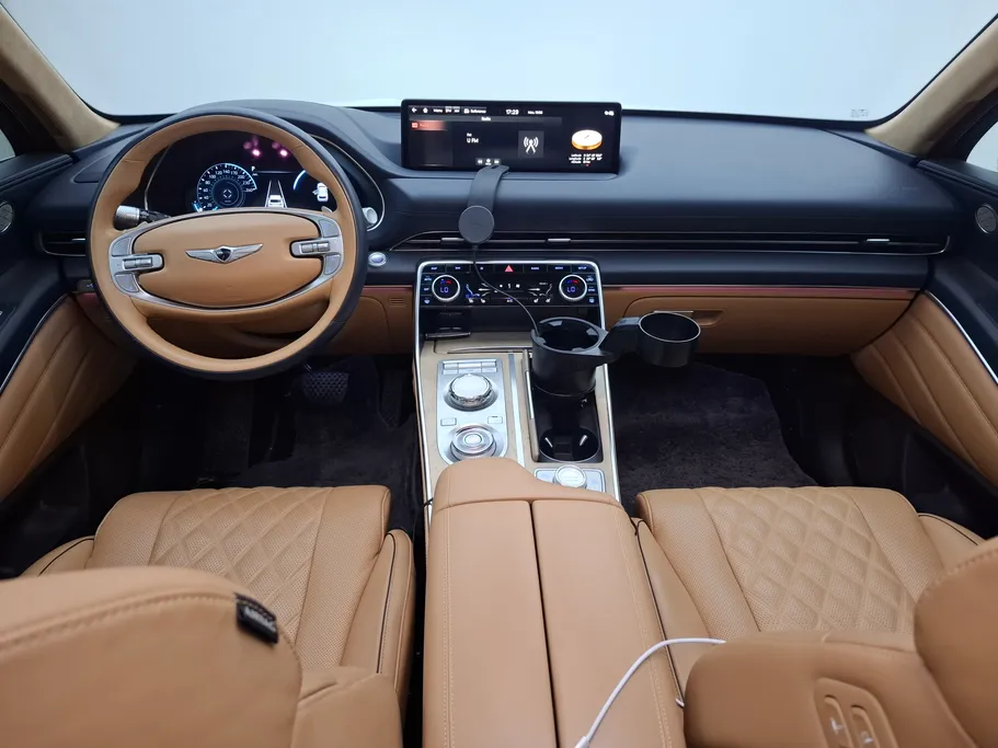 2023 Genesis GV80 Royal 