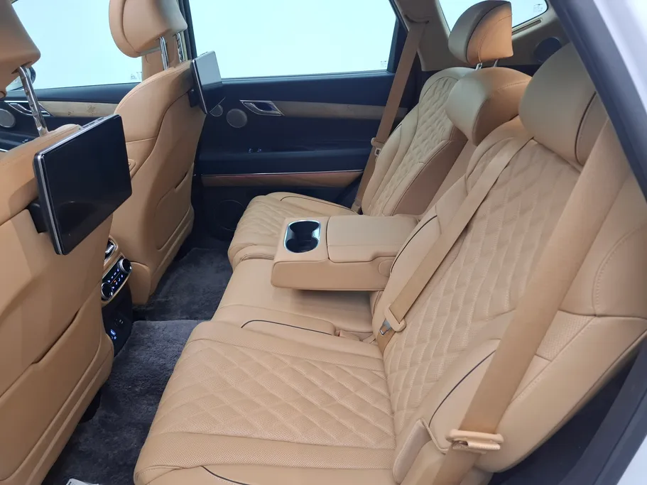 2023 Genesis GV80 Royal 