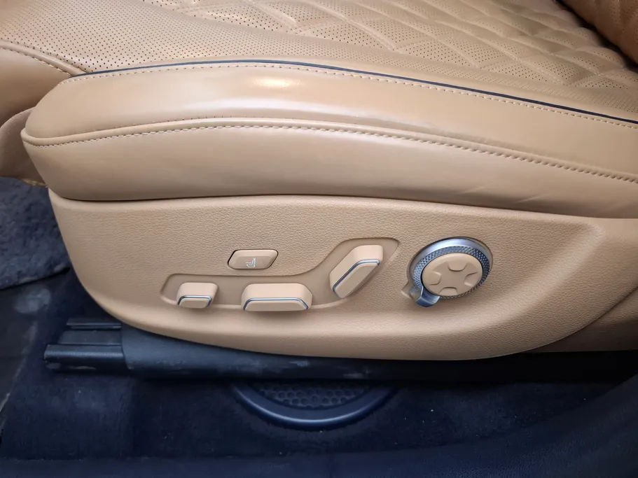 2023 Genesis GV80 Royal 