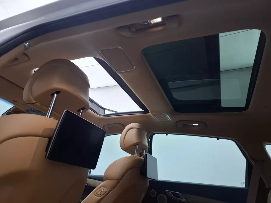 2023 Genesis GV80 Royal 