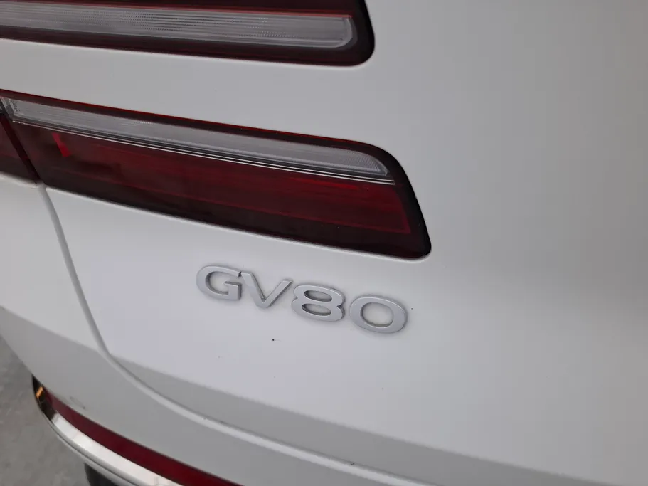 2023 Genesis GV80 Royal 