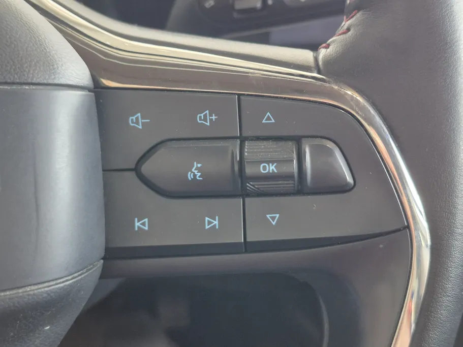 2023 Ford Taurus Trend 