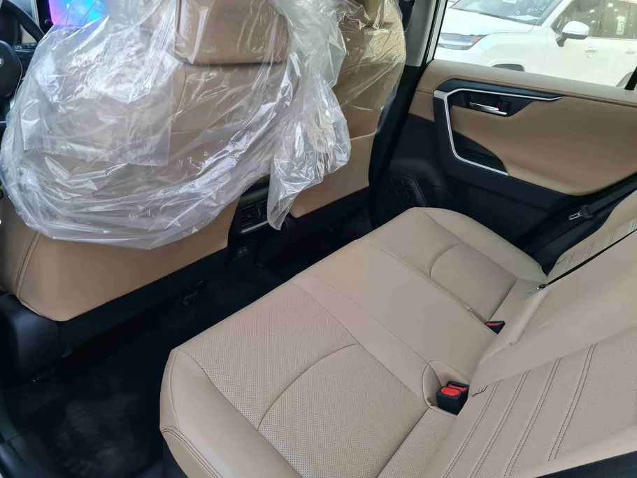 تويوتا راف فور LTD Hybrid  2025 