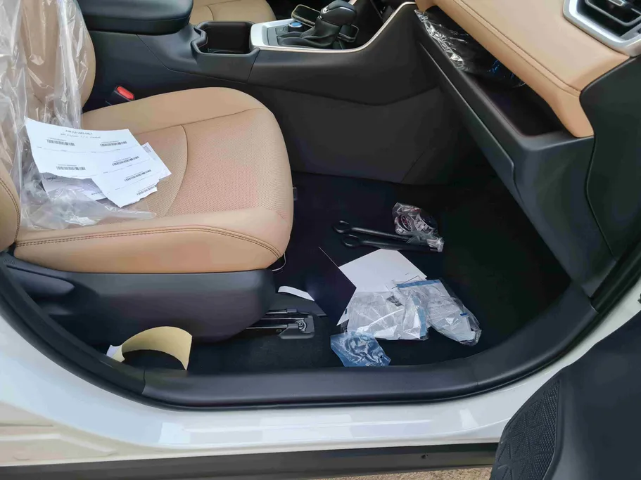 تويوتا راف فور LTD Hybrid  2025 