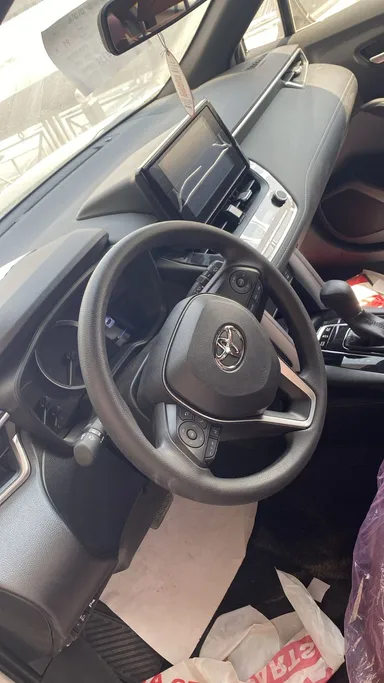 2025 Toyota Corolla Cross XLE HEV 