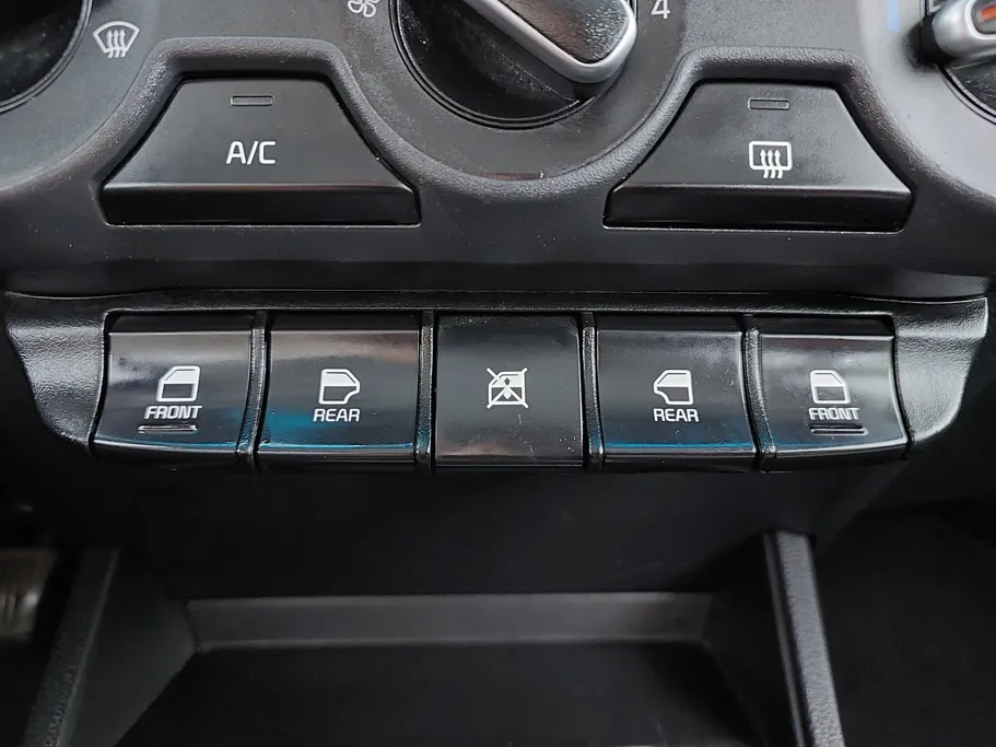 2022 Kia Pegas GLS 