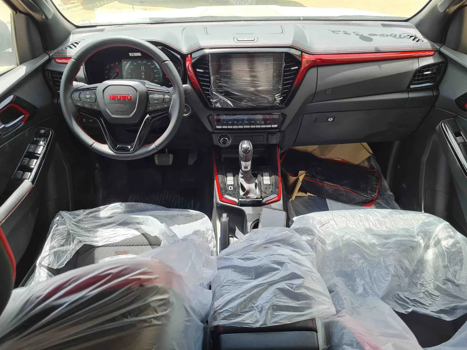 2025 Isuzu D-max GT 