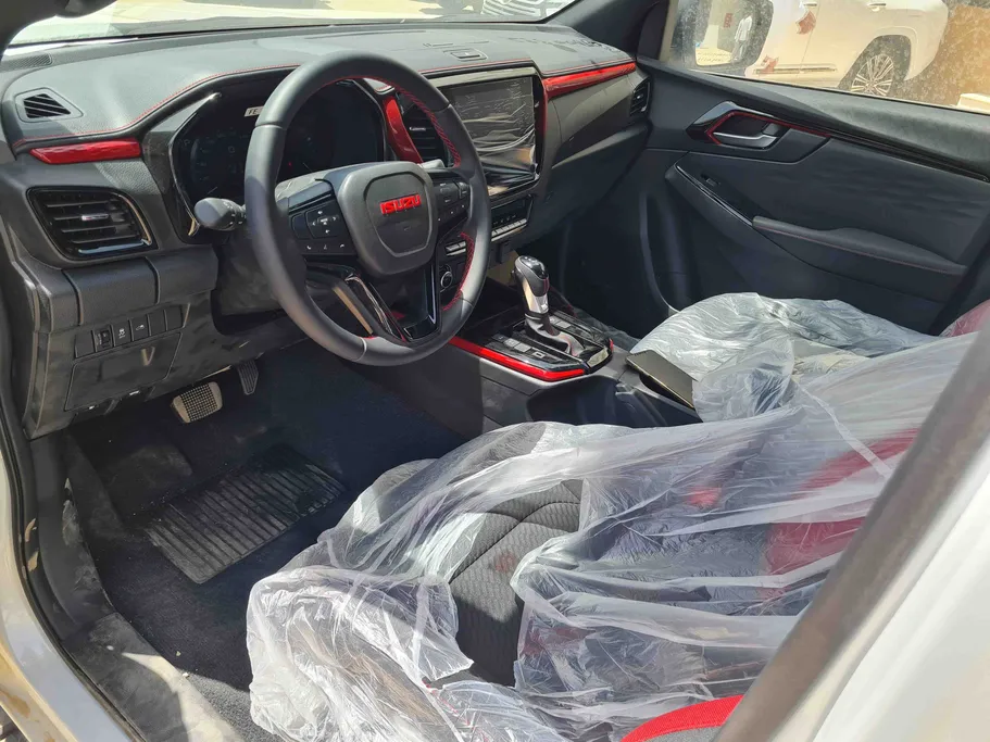 2025 Isuzu D-max GT 
