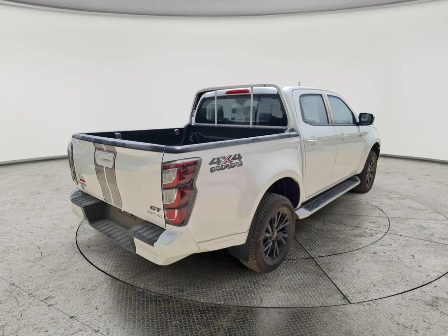 2025 Isuzu D-max GT 