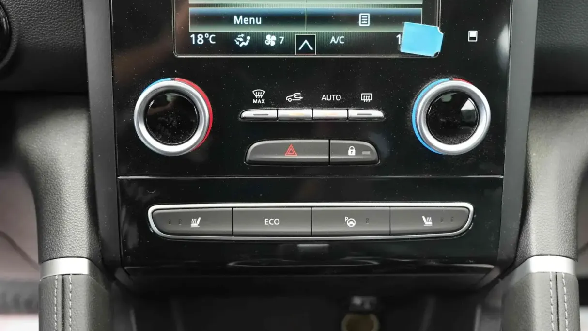 2025 Renault Koleos LE 
