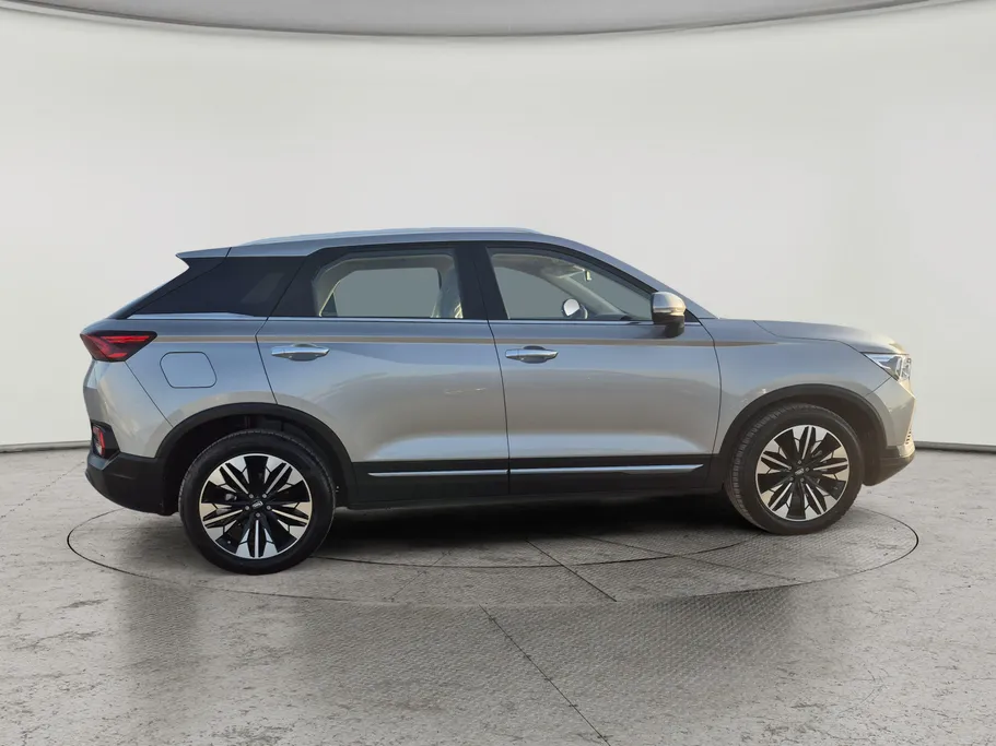 2025 FAW Bestune T77  