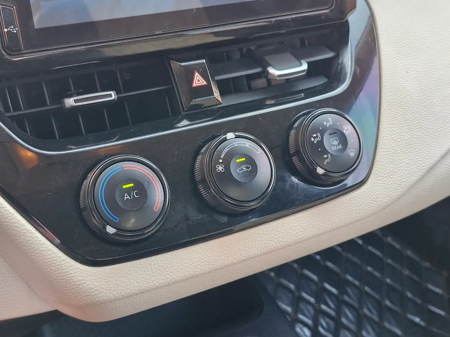 2022 Toyota Corolla XLI Executive Moonroof 
