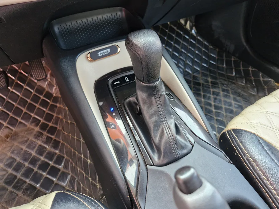 2022 Toyota Corolla XLI Executive Moonroof 