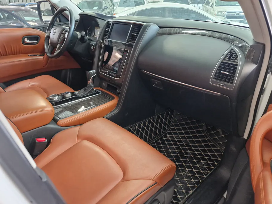 2020 Nissan Patrol Titanium 
