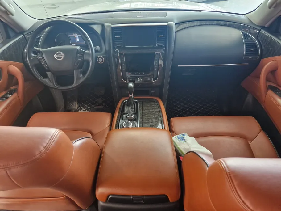 2020 Nissan Patrol Titanium 