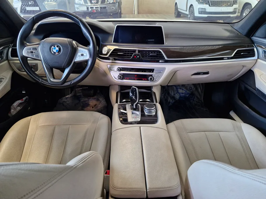 2020 BMW 7 Series 730Li 