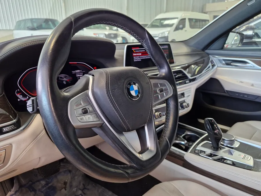2020 BMW 7 Series 730Li 
