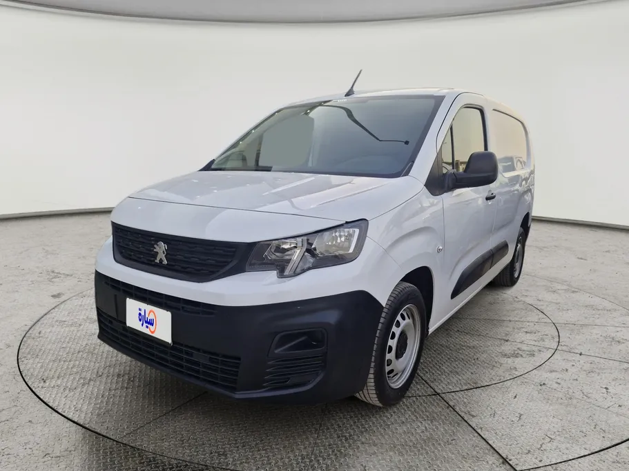 2022 Peugeot Partner Short van 