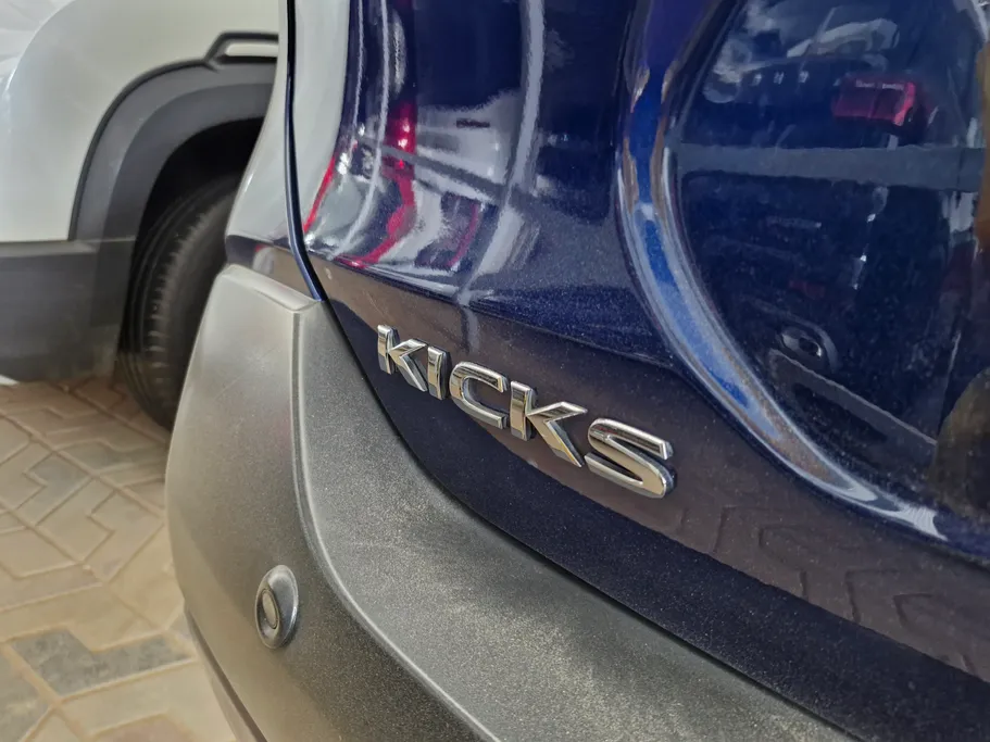 2020 Nissan Kicks S 