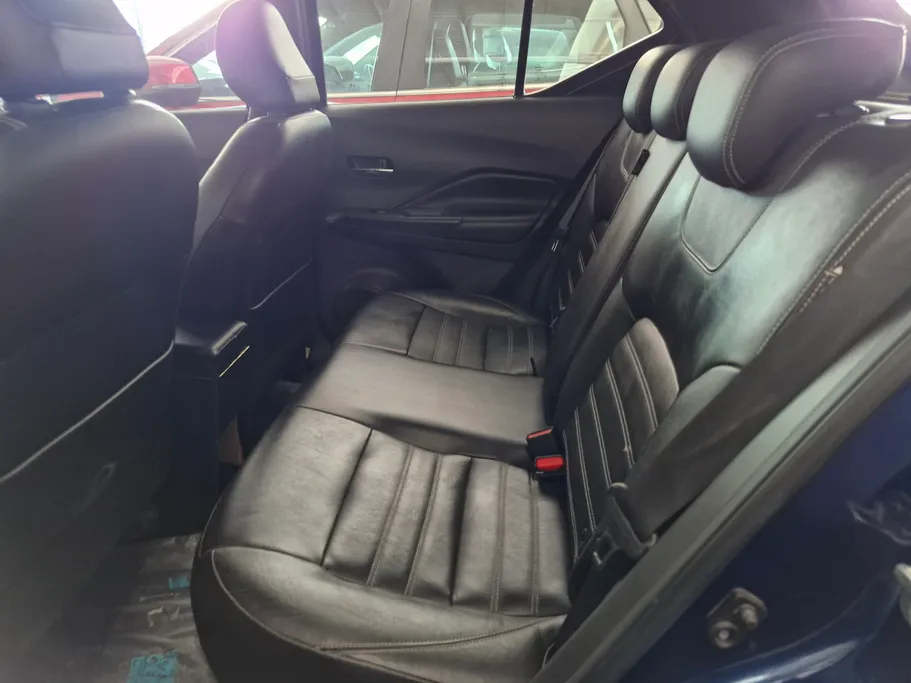 2020 Nissan Kicks S 