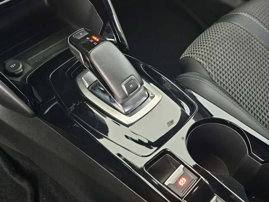 2022 Peugeot 2008 GT 