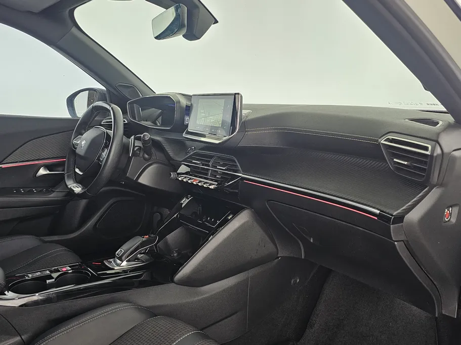 2022 Peugeot 2008 GT 
