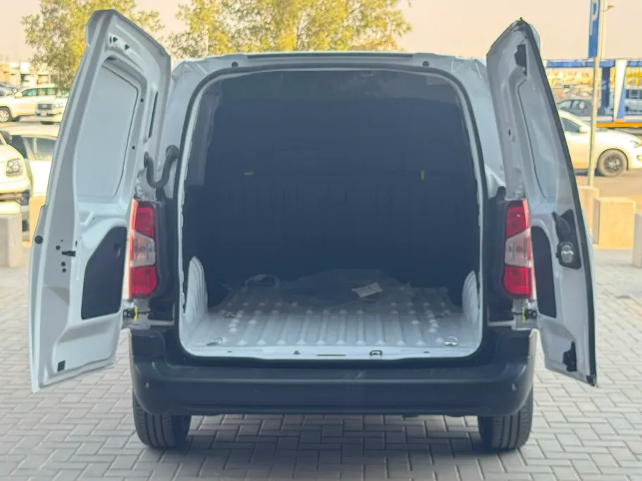 2025 Fiat Doblo L1 