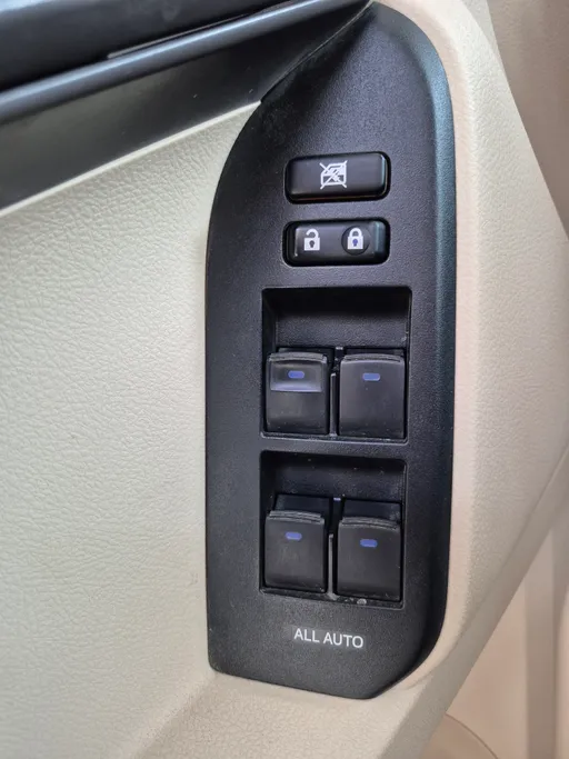2023 Toyota Prado TXL 