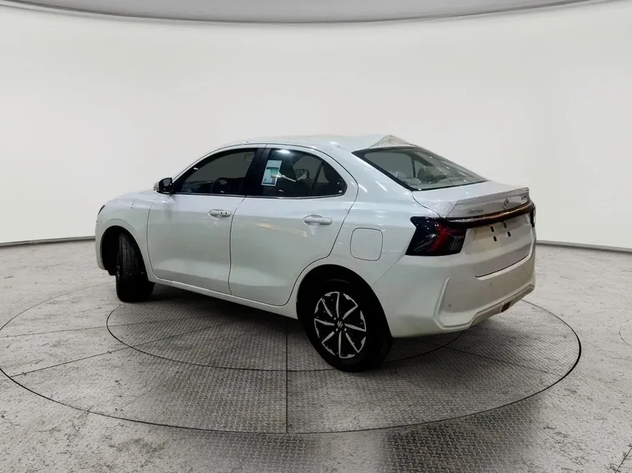 2025 Suzuki Dzire GLX New Shape 