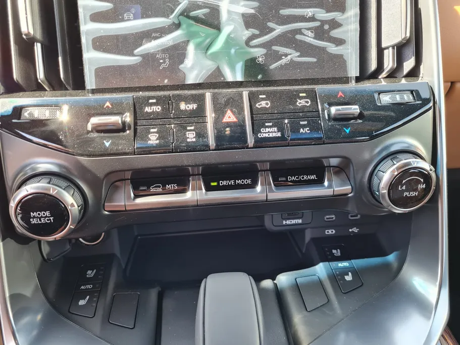 2025 Lexus LX 700 BH Hybrid Elite 