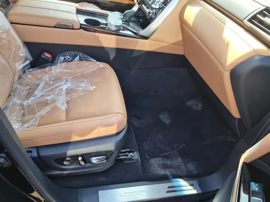 2025 Lexus LX 700 BH Hybrid Elite 