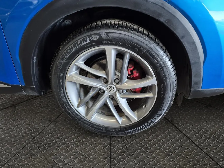 ام جي HS LUX 2021 