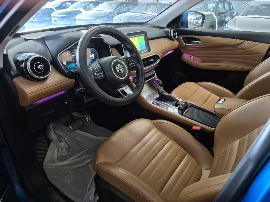 ام جي HS LUX 2021 