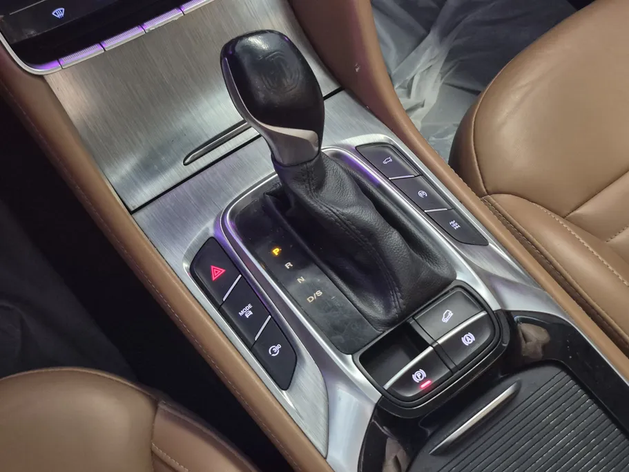 ام جي HS LUX 2021 