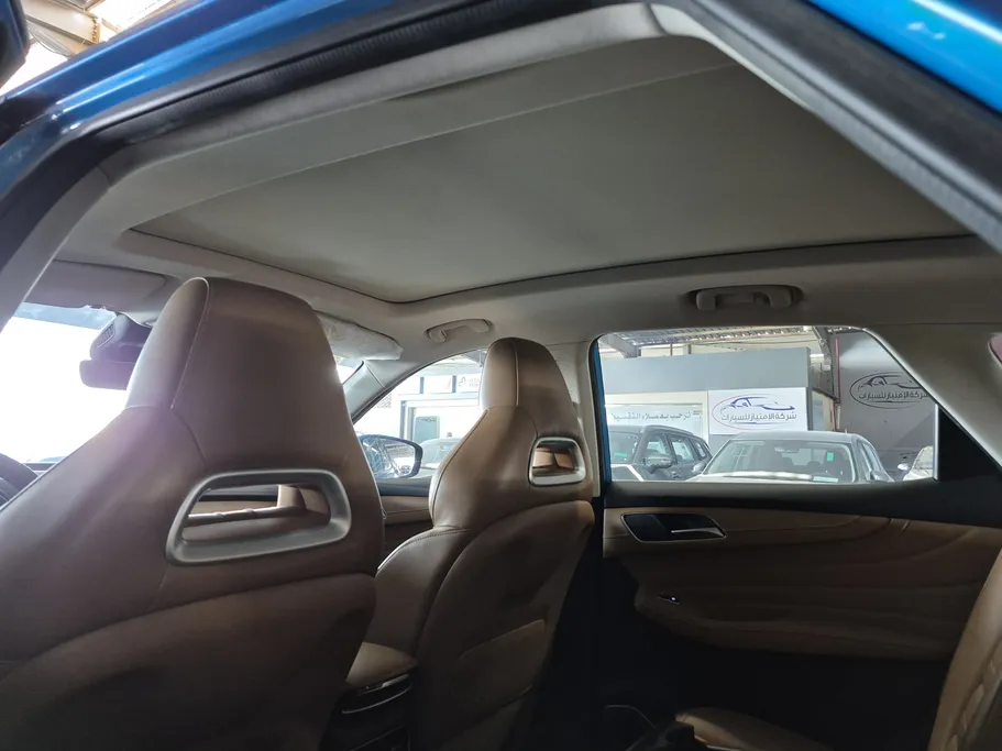 ام جي HS LUX 2021 