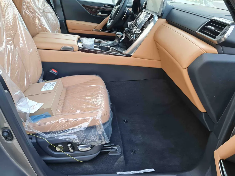 2025 Lexus LX 600 BB Elite 