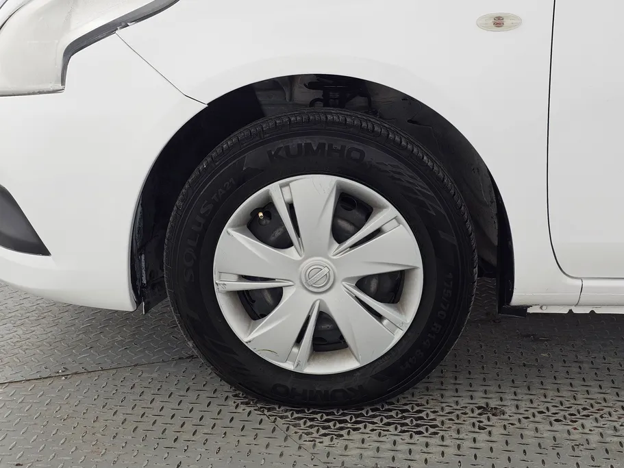 2020 Nissan Sunny SV 