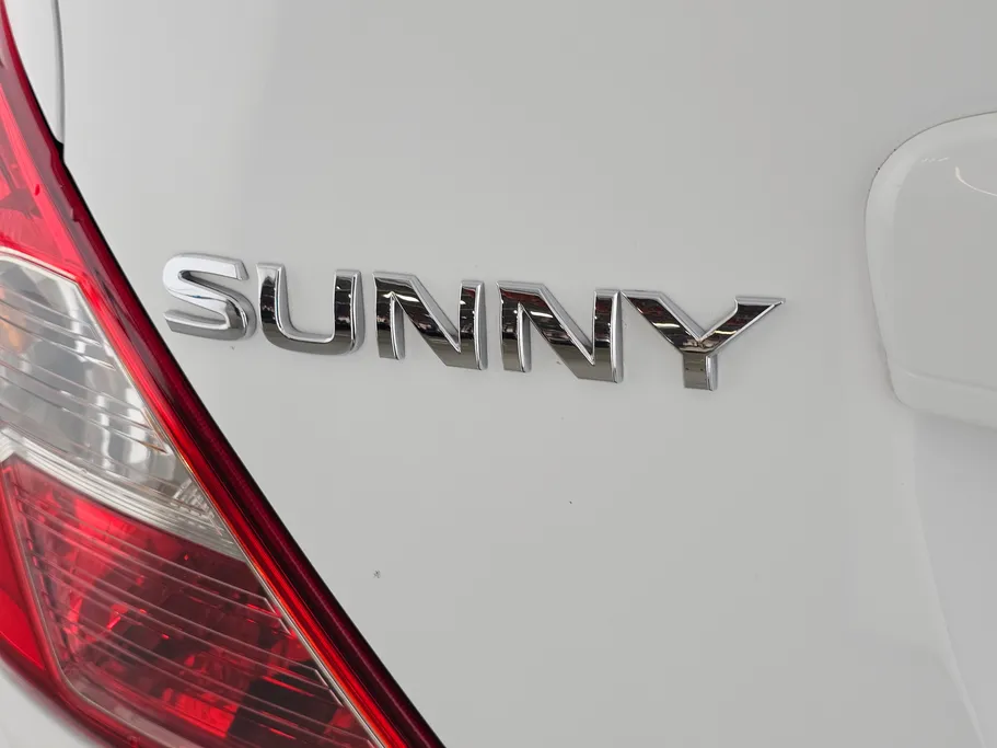 2020 Nissan Sunny SV 