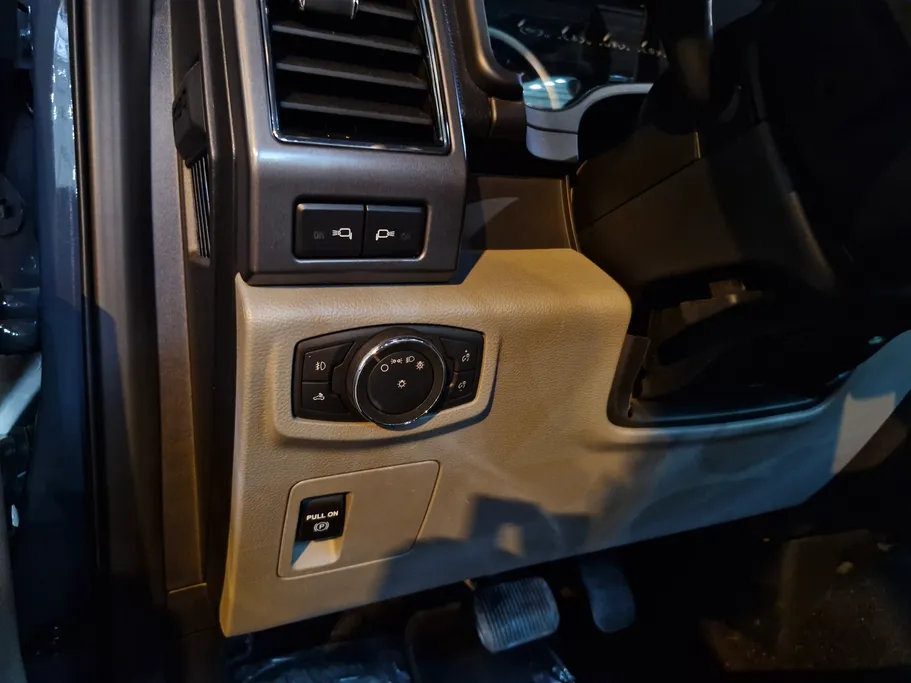 2020 Ford F150 XLT 
