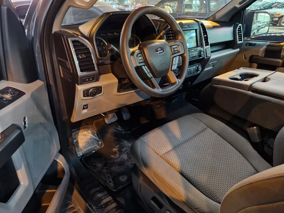 2020 Ford F150 XLT 