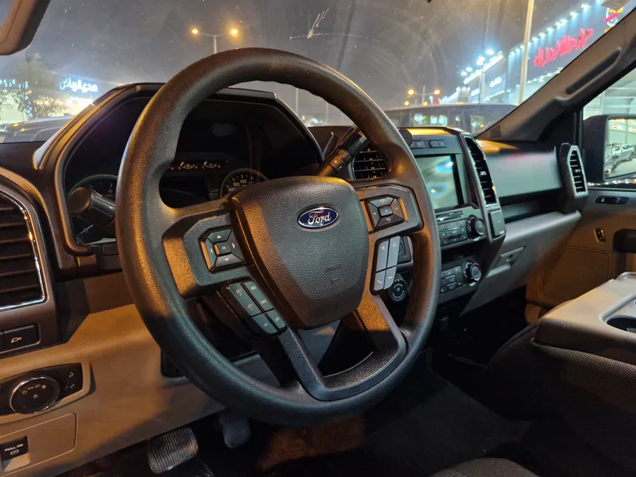 2020 Ford F150 XLT 