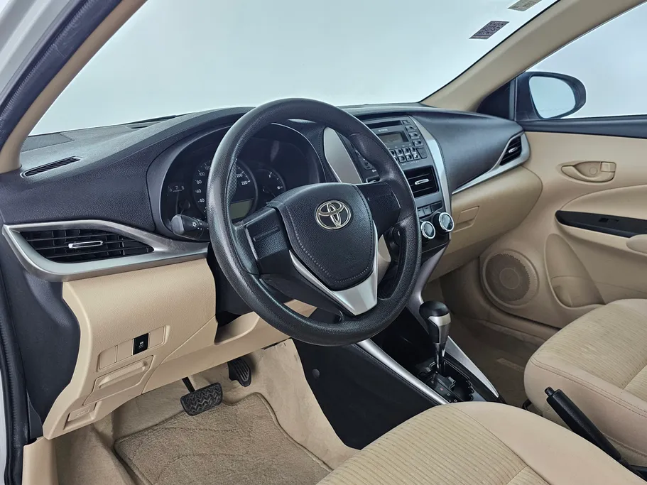 2019 Toyota Yaris  Y 