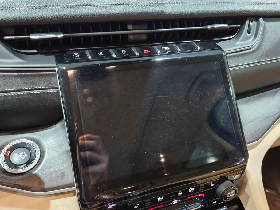 2021 Jeep Grand Cherokee ليمتد 