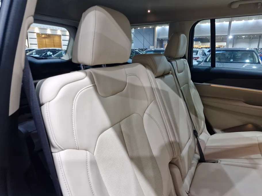 2021 Jeep Grand Cherokee ليمتد 