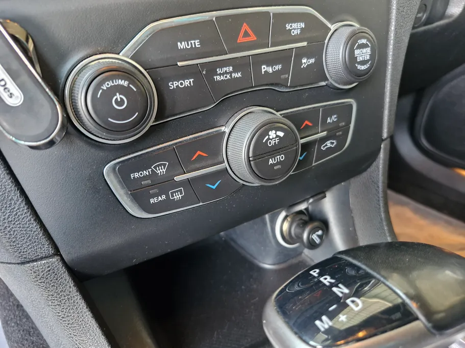 2020 Dodge Charger RT 