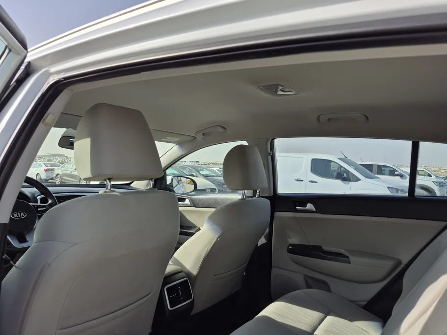 2022 Kia Sportage LX 