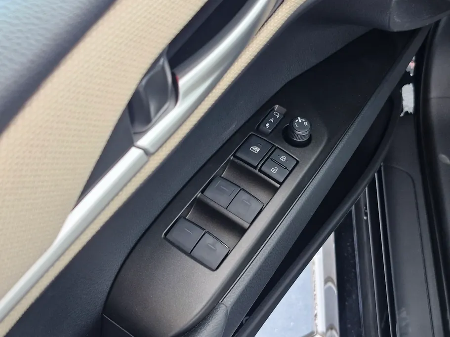 2025 Toyota Camry  E 