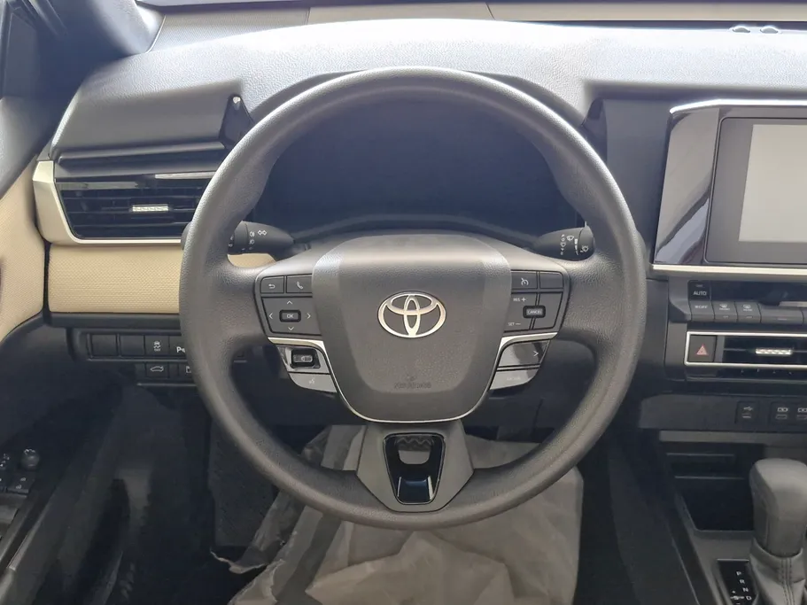 2025 Toyota Camry  E 